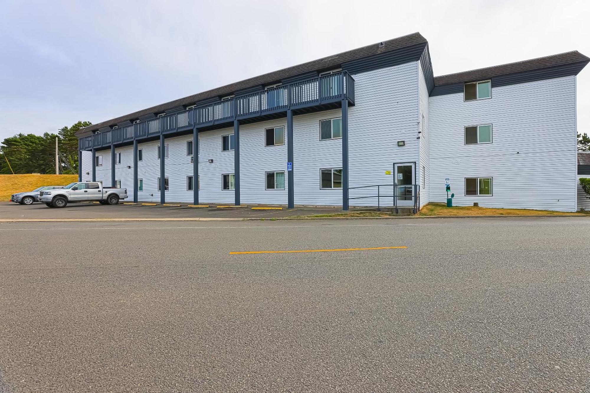 Coastal Inn By Oyo Lincoln City - Oregon Coast Hwy Екстериор снимка