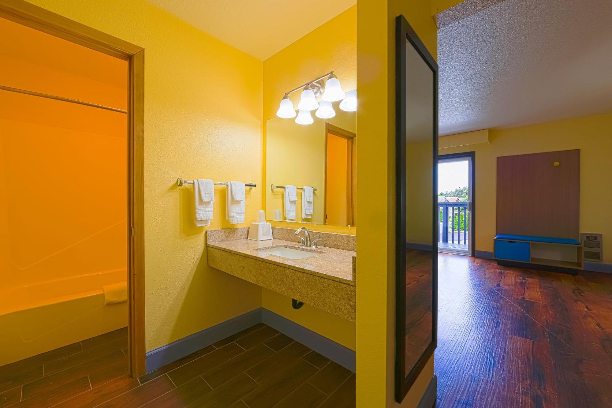 Coastal Inn By Oyo Lincoln City - Oregon Coast Hwy Екстериор снимка
