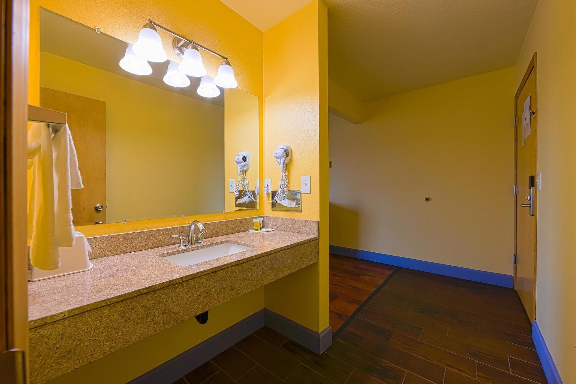 Coastal Inn By Oyo Lincoln City - Oregon Coast Hwy Екстериор снимка